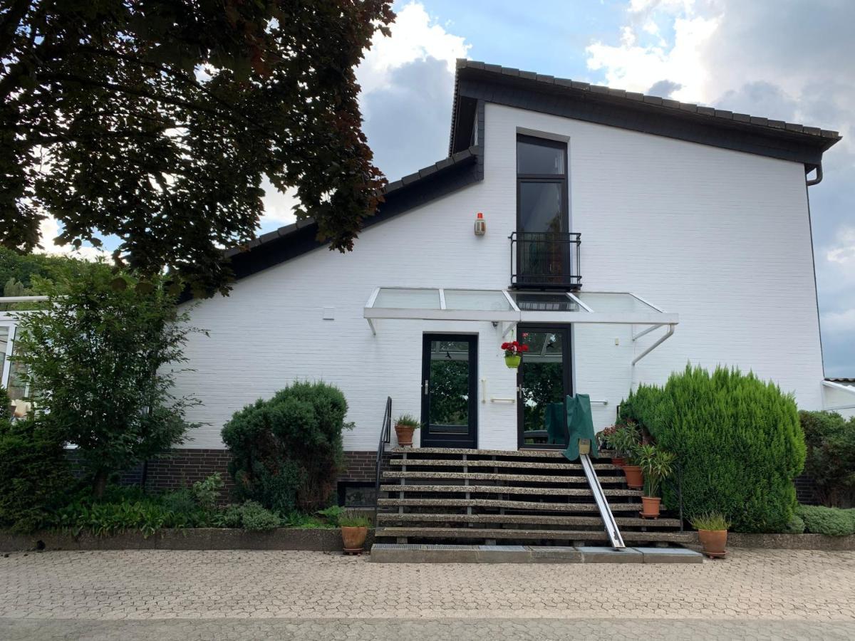 Holiday In Der Lueneburger Heide Bispingen Exteriör bild